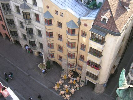 Die Altstadt von Innsbruck. Bildquelle: Tiroler Fremdenführer Alexander Ehrlich