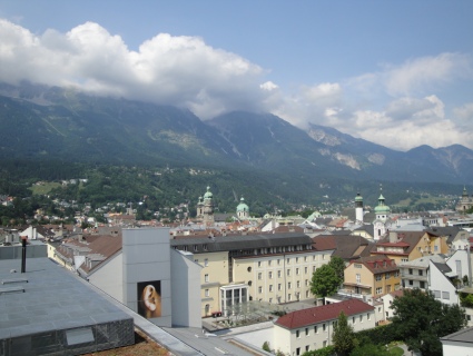 Panorama Blick über Innsbruck. Bildquelle: Tiroler Fremdenführer Alexander Ehrlich
